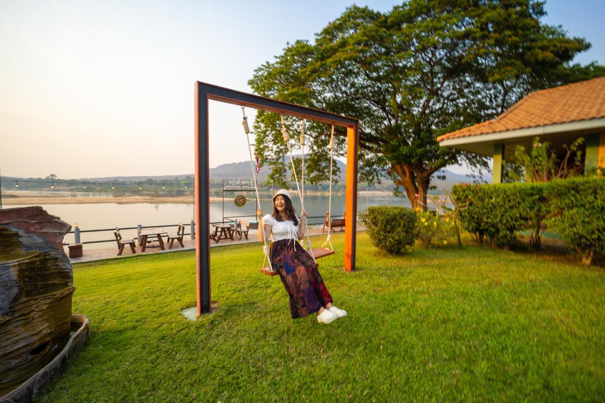 Khong Chiam Orchid Riverside Resort Exterior photo